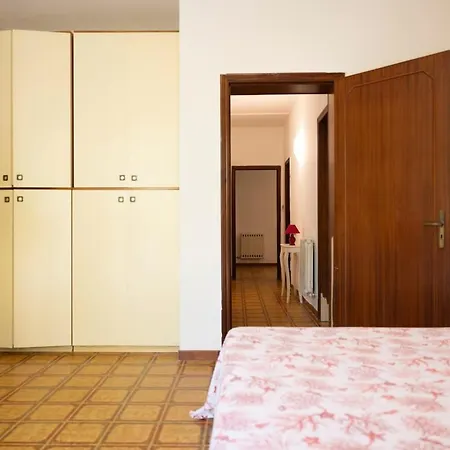 Residenza Delle Acacie E Del Ligustro - Le Di Valentina Lejlighed *