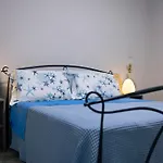 Residenza Delle Acacie E Del Ligustro - Le Di Valentina Appartement