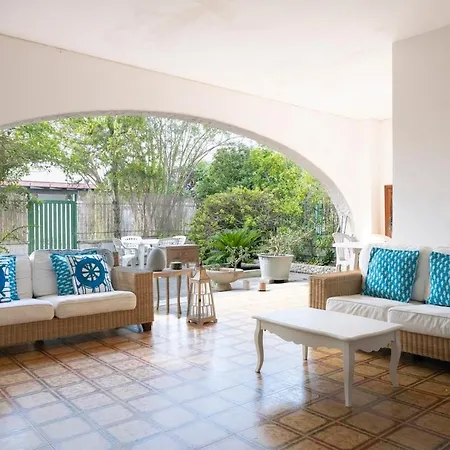 Residenza Delle Acacie E Del Ligustro - Le Di Valentina Apartamento