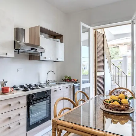 Residenza Delle Acacie E Del Ligustro - Le Di Valentina Apartamento Gallipoli