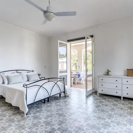 Residenza Delle Acacie E Del Ligustro - Le Di Valentina Apartamento