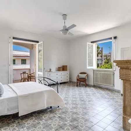 Apartamento Residenza Delle Acacie E Del Ligustro - Le Di Valentina