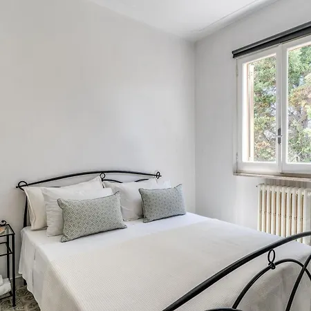 Residenza Delle Acacie E Del Ligustro - Le Di Valentina Apartamento *