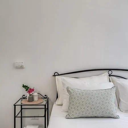 Residenza Delle Acacie E Del Ligustro - Le Di Valentina *