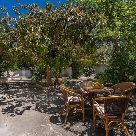 Residenza Delle Acacie E Del Ligustro - Le Di Valentina