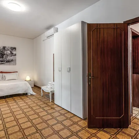 Residenza Delle Acacie E Del Ligustro - Le Di Valentina *